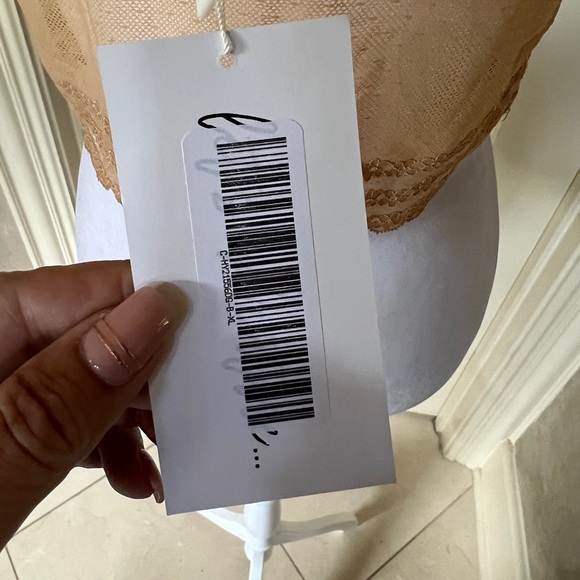 XL crop corset style gold satin with lace back light stretch - Picture 10 of 10